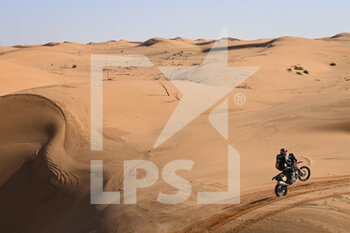 2023-01-06 - 05 BARREDA Joan (spa), Monster Energy JB Team, Moto, Motul, action during the Stage 6 of the Dakar 2023 between Haïl and Riyadh, on January 6th, 2023 in Haïl, Saudi Arabia - AUTO - DAKAR 2023 - STAGE 6 - RALLY - MOTORS