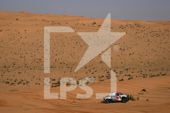 2023-01-06 - 200 AL-ATTIYAH Nasser (qat), BAUMEL Mathieu (fra), Toyota Gazoo Racing, Toyota Hilux, Auto, FIA W2RC, action during the Stage 6 of the Dakar 2023 between Haïl and Riyadh, on January 6th, 2023 in Haïl, Saudi Arabia - AUTO - DAKAR 2023 - STAGE 6 - RALLY - MOTORS