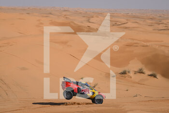 2023-01-06 - 201 LOEB Sébastien (fra), LURQUIN Fabian (bel), Bahrain Raid Extreme, BRX, Prodrive Hunter, Auto, FIA W2RC, action during the Stage 6 of the Dakar 2023 between Haïl and Riyadh, on January 6th, 2023 in Haïl, Saudi Arabia - AUTO - DAKAR 2023 - STAGE 6 - RALLY - MOTORS