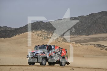 2023-01-07 - 502 VAN KASTEREN Janus (nld), RODEWALD Darek (pol), SNIJDERS Marcel (nld), BOSS Machinery Team de Rooy, Iveco, Trucks, action during the Stage 7 of the Dakar 2023 between Riyadh and Al Duwadimi, on January 7th, 2023 in Al Duwadimi, Saudi Arabia - AUTO - DAKAR 2023 - STAGE 7 - RALLY - MOTORS