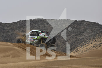 2023-01-07 - 448 DIAZ Luis (chl), SHERRINGTON Stanley (chl), FN Speed Team, Can-Am, SSV, action during the Stage 7 of the Dakar 2023 between Riyadh and Al Duwadimi, on January 7th, 2023 in Al Duwadimi, Saudi Arabia - AUTO - DAKAR 2023 - STAGE 7 - RALLY - MOTORS