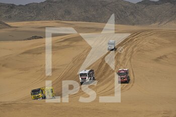 2023-01-07 - 554 PERRY Philippe (fra), Pedeche Philippe (fra), Team Boucou, Renault Trucks, Trucks, action during the Stage 7 of the Dakar 2023 between Riyadh and Al Duwadimi, on January 7th, 2023 in Al Duwadimi, Saudi Arabia - AUTO - DAKAR 2023 - STAGE 7 - RALLY - MOTORS