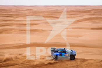 2023-01-10 - 213 VAIDOTAS Zala (ltu), FIUZA Paulo (prt), Teltonika Racing, BRX, Prodrive Hunter, Auto, action during the Stage 9 of the Dakar 2023 between Riyadh and Haradh, on January 10th, 2023 in Haradh, Saudi Arabia - AUTO - DAKAR 2023 - STAGE 9 - RALLY - MOTORS