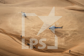 2023-01-10 - Helicopter, 05 BARREDA Joan (spa), Monster Energy JB Team, Moto, Motul, injured during the Stage 9 of the Dakar 2023 between Riyadh and Haradh, on January 10th, 2023 in Haradh, Saudi Arabia - AUTO - DAKAR 2023 - STAGE 9 - RALLY - MOTORS