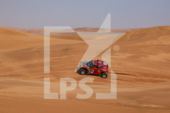 2023-01-10 - 306 CECCALDI-Pisson Jean-Luc (fra), DUPLE Cédric (fra), JLC Racing, JLC Racing, SSV, FIA W2RC, action during the Stage 9 of the Dakar 2023 between Riyadh and Haradh, on January 10th, 2023 in Haradh, Saudi Arabia - AUTO - DAKAR 2023 - STAGE 9 - RALLY - MOTORS
