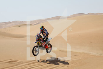 2023-01-11 - 76 LEPAN Jean-Louis (fra), Nomade Racing, KTM, Moto, FIM W2RC, action during the Stage 10 of the Dakar 2023 between Haradh and Shaybah, on January 11, 2023 in Shaybah, Saudi Arabia - AUTO - DAKAR 2023 - STAGE 10 - RALLY - MOTORS