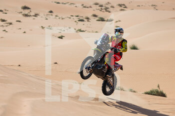 2023-01-11 - 118 LEPELLEY Benjamin (fra), Team Dumontier Racing, Husqvarna, Moto, action during the Stage 10 of the Dakar 2023 between Haradh and Shaybah, on January 11, 2023 in Shaybah, Saudi Arabia - AUTO - DAKAR 2023 - STAGE 10 - RALLY - MOTORS