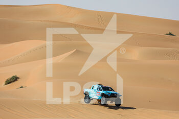 2023-01-11 - 231 DUMAS Romain (fra), DELFINO Max (fra), Rebellion Racing, Toyota Hilux, Auto, action during the Stage 10 of the Dakar 2023 between Haradh and Shaybah, on January 11, 2023 in Shaybah, Saudi Arabia - AUTO - DAKAR 2023 - STAGE 10 - RALLY - MOTORS