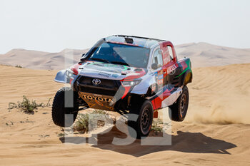 2023-01-11 - 202 Al RAJHI Yazeed (sau), V0N ZITZEWITZ Dirk (ger), Overdrive Racing, Toyota Hilux, Auto, FIA W2RC, action during the Stage 10 of the Dakar 2023 between Haradh and Shaybah, on January 11, 2023 in Shaybah, Saudi Arabia - AUTO - DAKAR 2023 - STAGE 10 - RALLY - MOTORS