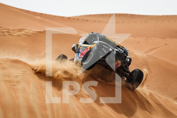 2023-01-13 - 300 LOPEZ CONTARDO Francisco (chl), LATRACH VINAGRE Juan Pablo (chl), Red Bull Can-Am Factory Racing, Can-Am, SSV, FIA W2RC, Motul, action during the Stage 12 of the Dakar 2023 between Empty Quarter Marathon and Shaybah, on January 13, 2023 in Shaybah, Saudi Arabia - AUTO - DAKAR 2023 - STAGE 12 - RALLY - MOTORS