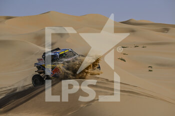 2023-01-14 - 300 LOPEZ CONTARDO Francisco (chl), LATRACH VINAGRE Juan Pablo (chl), Red Bull Can-Am Factory Racing, Can-Am, SSV, FIA W2RC, Motul, action during the Stage 13 of the Dakar 2023 between Shaybah and Al-Hofuf, on January 14, 2023 in Al-Hofuf, Saudi Arabia - AUTO - DAKAR 2023 - STAGE 13 - RALLY - MOTORS