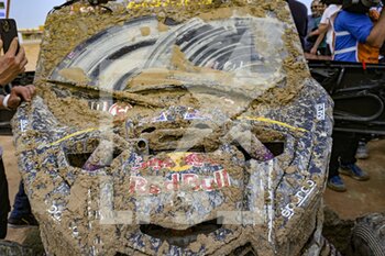 15/01/2023 - BACIUSKA Rokas (lto), Red Bull Can-Am Factory Racing, Can-Am, SSV, FIA W2RC, Motul, , portrait, arrival during the Stage 14 of the Dakar 2023 between Al-Hofuf and Damman, on January 15, 2023 in Damman, Saudi Arabia - AUTO - DAKAR 2023 - STAGE 14 - RALLY - MOTORI