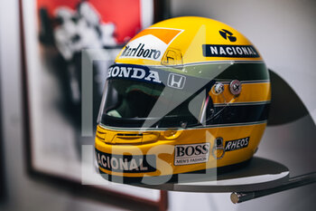 2023-01-18 - Senna helmet during the Rallye Automobile Monte Carlo 2023, 1st round of the 2023 WRC World Rally Car Championship, from January 19 to 22, 2023 at Monte Carlo, Monaco - AUTO - WRC - RALLYE AUTOMOBILE MONTE CARLO 2023 - RALLY - MOTORS