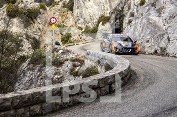 19/01/2023 - 04 Esapekka LAPPI (FIN), Janne FERM (FIN), HYUNDAI SHELL MOBIS WORLD RALLY TEAM, HYUNDAI i20 N Rally1 Hybrid, WRC, action during the Rallye Automobile Monte Carlo 2023, 1st round of the 2023 WRC World Rally Car Championship, from January 19 to 22, 2023 at Monte Carlo, Monaco - AUTO - WRC - RALLYE AUTOMOBILE MONTE CARLO 2023 - RALLY - MOTORI