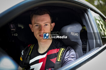 2023-05-09 - EVANS Elfyn (gbr), Toyota Gazoo Racing WRT, Toyota GR Yaris Rally1 Hybrid, portrait during the Rally Portugal 2023, 5th round of the 2023 WRC World Rally Championship, from May 11 to 14, 2023 in Porto, Portugal - AUTO - WRC - RALLY PORTUGAL 2023 - RALLY - MOTORS