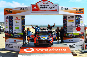 2023-05-14 - Dani Sordo (Esp) Carrera Candido (Esp) Of Hyundai Shell Mobis World Rally Team, Hyundaii20 N Rally1 Hybrid,May,Celebrating The Final Podium May 14, 2023 ,Portugal - FIA WORLD RALLY CHAMPIONSHIP  VODAFONE RALLY DE PORTUGAL 2023 - RALLY - MOTORS