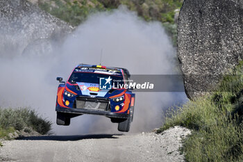 2023-05-14 - 11 NEUVILLE Thierry (bel), WYDAEGHE Martijn (bel), Hyundai Shell Mobis World Rally Team, Hyundai i20 N Rally 1 Hybrid, action during the Rally Portugal 2023, 5th round of the 2023 WRC World Rally Championship, from May 11 to 14, 2023 in Porto, Portugal - AUTO - WRC - RALLY PORTUGAL 2023 - RALLY - MOTORS