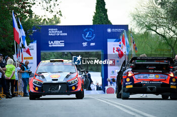 2023-09-07 - The Driver Thierry Neuville (Bel)and Martijn Wydaeghe (Bel) Of Team Hyundai Shell Mobis World Rally Team,Hyundai I20 N Rally1 Hybrid,During Fia World Rally Championship EKO Acropolis Rally Greece In Ceremonial Start, Athens,Greece 07,Set,2023 - FIA WORLD RALLY CHAMPIONSHIP WRC EKO ACROPOLIS RALLY GREECE 2023 - RALLY - MOTORS