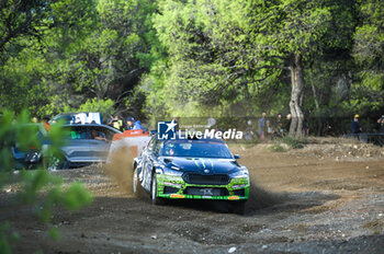2023-09-08 - Oliver Solberg of Sweden and Elliott Edmondson of Great Britain are competing with their Skoda Fabia RS #23 during Day One of the FIA World Rally Championship EKO Acropolis Rally on September 08, 2023 in Loutraki, Greece. - FIA WORLD RALLY CHAMPIONSHIP EKO ACROPOLIS RALLY - DAY ONE - RALLY - MOTORS