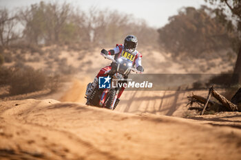 2023-10-11 - 14 BUHLER Sebastien (ger), Hero Motorsports Team Rally, Hero 450, FIM W2RC, action during the Private test of the Rallye du Maroc 2023, from October 10 to 11, 2023 near Agadir, in Morocco - AUTO - RALLYE DU MAROC 2023 - RALLY - MOTORS