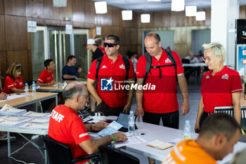 2023-10-11 - 215 TERRANOVA Orlando (arg), GRAUE Bernardo (arg), Bahrain Raid Xtreme, Prodrive Hunter, FIA W2RC, ambiance during the Administrative checks and Scrutineering of the Rallye du Maroc 2023, from October 11 to 12, 2023 in Agadir, Morocco - AUTO - RALLYE DU MAROC 2023 - RALLY - MOTORS