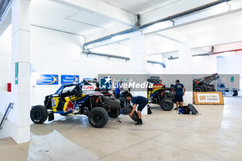 2023-10-12 - 304 LOPEZ CONTARDO Francisco (chi), ORTEGA GIL Diego (spa), Red Bull Can-Am Factory Team, Can-Am Maverick X3, FIA W2RC, ambiance during the Administrative checks and Scrutineering of the Rallye du Maroc 2023, from October 11 to 12, 2023 in Agadir, Morocco - AUTO - RALLYE DU MAROC 2023 - RALLY - MOTORS
