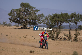2023-10-13 - 01 SUNDERLAND Sam (gbr), Red Bull GasGas Factory Racing, GasGas 450 Rally Factory, FIM W2RC, action during the Prologue of the Rallye du Maroc 2023, on October 13, 2023 in Agadir, Morocco - AUTO - RALLYE DU MAROC 2023 - RALLY - MOTORS