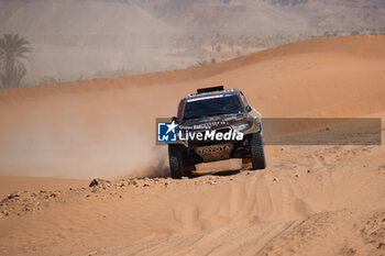 2023-10-15 - 207 CHICHERIT Guerlain (fra), WINOCQ Alex (fra), Overdrive Racing, Toyota Hilux Overdrive, FIA W2RC, action during the Stage 2 of the Rallye du Maroc 2023, on October 15, 2023 around Zagora, Morocco - AUTO - RALLYE DU MAROC 2023 - RALLY - MOTORS