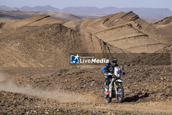 2023-10-17 - 76 LEPAN Jean-Loup (fra), Duust Rally Team, KTM 450 Rally Replica, FIM W2RC, action during the Stage 4 of the Rallye du Maroc 2023, on October 17, 2023 between Zagora and Merzouga, Morocco - AUTO - RALLYE DU MAROC 2023 - RALLY - MOTORS