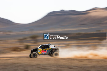 2023-10-17 - 304 LOPEZ CONTARDO Francisco (chi), ORTEGA GIL Diego (spa), Red Bull Can-Am Factory Team, Can-Am Maverick X3, FIA W2RC, action during the Stage 4 of the Rallye du Maroc 2023, on October 17, 2023 between Zagora and Merzouga, Morocco - AUTO - RALLYE DU MAROC 2023 - RALLY - MOTORS