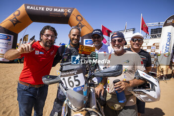 2023-10-18 - 165 ADDAHRI Souleymane (mar), Africa Rallye Team 2023, Husqvarna 450, FIM W2RC, portrait during the Stage 5 of the Rallye du Maroc 2023, on October 18, 2023 around Merzouga, Morocco - AUTO - RALLYE DU MAROC 2023 - RALLY - MOTORS