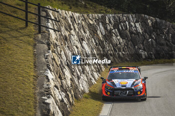 2023-11-16 - 11 Thierry NEUVILLE (BEL), Martijn WYDAEGHE (BEL), HYUNDAI SHELL MOBIS WORLD RALLY TEAM, HYUNDAI I20 N Rally1 Hybrid, WRC, action during the Rally Japan 2023, 13th round of the 2023 WRC World Rally Car Championship, from November 16 to 19, 2023 in Toyota, Aichi Prefecture, Chubu Region, Japan - AUTO - WRC - RALLY JAPAN 2023 - RALLY - MOTORS