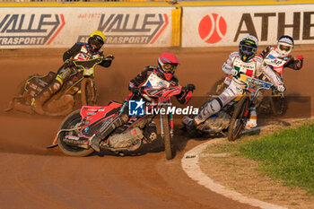 2023-05-27 - Jan Kvech (CZE) (red cap) and Michele Castagna (ITA) (white cap) in action during 2023 FIM Speedway World Championship - Q.R.1, at Santa Marina Circuit in Lonigo (Vicenza), Italy on May 27, 2023. - FIM SPEEDWAY WORLD CHAMPIONSHIP - SPEEDWAY - MOTORS