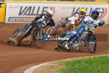 27/05/2023 - (L to R) Timo Lathi (FIN), Kristian Nils Iversen (NOR) and Jaimon Lidsey (AUS) in action during 2023 FIM Speedway World Championship - Q.R.1, at Santa Marina Circuit in Lonigo (Vicenza), Italy on May 27, 2023. - FIM SPEEDWAY WORLD CHAMPIONSHIP - SPEEDWAY - MOTORI