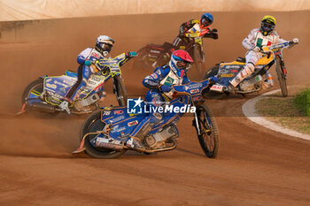 27/05/2023 - Nicolas Covatti (ITA) following by Jaimon Lidsey (AUS) (white cap), Michele Castagna (ITA) (yellow cap) in action during 2023 FIM Speedway World Championship - Q.R.1, at Santa Marina Circuit in Lonigo (Vicenza), Italy on May 27, 2023. - FIM SPEEDWAY WORLD CHAMPIONSHIP - SPEEDWAY - MOTORI