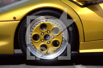 2023-04-12 - 1992 Lamborghini Diablo Roadster Concept - AUTOMOBILI LAMBORGHINI - HISTORIC - MOTORS