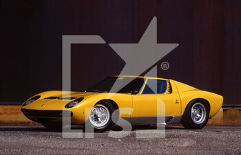 2023-04-12 - 1971 Lamborghini Miura SV - AUTOMOBILI LAMBORGHINI - HISTORIC - MOTORS