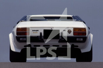 2023-04-12 - 1976 Lamborghini Silhouette - AUTOMOBILI LAMBORGHINI - HISTORIC - MOTORS