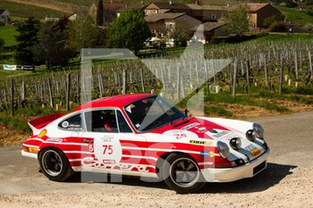 2023-04-19 - Tour Auto 2023, Leg 2, BEAUNE - CLERMONT-FERRAND, Chateau du Pierreclos, NATAF Oren -NATAF Liudmila, 1974 Porsche 911 Carrera RSR 2.8 - TOUR AUTO - REGULARITY RALLY & COMPETITION - HISTORIC - MOTORS