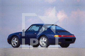 2023-04-24 - 1994 Porsche 993 Carrera Coupe - PORSCHE - ALL THE MODELS - HISTORIC - MOTORS