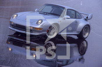 2023-04-24 - 1993 Porsche 993 GT2 - PORSCHE - ALL THE MODELS - HISTORIC - MOTORS