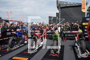 2023-04-22 - Circuito TT Assen , Assen - Olanda 22-24 APRILE 2023 - PIRELLI DUTCH ROUND FIM SUPERBIKE WORLD CHAMPIONSHIP 2023 - RACE1 - SUPERBIKE - MOTORS