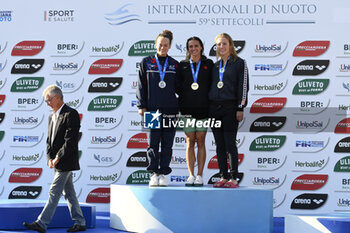 2023-06-24 - Lauren Cox (GBR), Kylie Masse (CAN) and Kira Toussaint (NED) during the International Swimming Championships - 59th Settecolli Trophy at swimming stadium Foro Italico, 24 June 2023, Rome, Italy. - 59° SETTE COLLI INTERNAZIONALI DI NUOTO (DAY2) - SWIMMING - SWIMMING