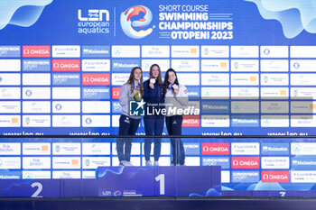 06/12/2023 - Kirpichnikova Anastasiia of France, Quadarella Simona of Italy and Kesely Ajna of Hungary during the podium ceremony for Women’s 800m Freestyle at the LEN Short Course European Championships 2023 on December 6, 2023 in Otopeni, Romania - SWIMMING - LEN SHORT COURSE EUROPEAN CHAMPIONSHIPS 2023 - DAY 2 - NUOTO - NUOTO