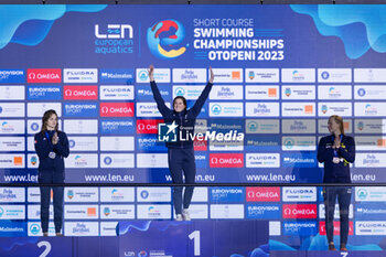 2023-12-07 - Bonnet Charlotte of France, Gastaldello Beryl of France and Hansson Louise of Sweden during the podium ceremony for Women’s 100m Individual Medley at the LEN Short Course European Championships 2023 on December 7, 2023 in Otopeni, Romania - SWIMMING - LEN SHORT COURSE EUROPEAN CHAMPIONSHIPS 2023 - DAY 3 - SWIMMING - SWIMMING