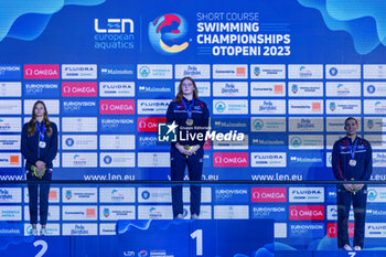 10/12/2023 - Anderson Freya of Great Britain, Seemanova Barbara of Czech Republic and Colbert Freya of Great Britain during the podium ceremony for Women’s 200m Freestyle at the LEN Short Course European Championships 2023 on December 10, 2023 in Otopeni, Romania - SWIMMING - LEN SHORT COURSE EUROPEAN CHAMPIONSHIPS 2023 - DAY 6 - NUOTO - NUOTO