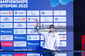10/12/2023 - David Popovici of Romania during the podium ceremony for Men’s 100m Freestyle at the LEN Short Course European Championships 2023 on December 10, 2023 in Otopeni, Romania - SWIMMING - LEN SHORT COURSE EUROPEAN CHAMPIONSHIPS 2023 - DAY 6 - NUOTO - NUOTO