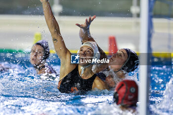 2023-11-01 - Anna Gual Rovirosa (SIS Roma) vs Jelena Vukovic (PN Trieste) - SIS ROMA VS PN TRIESTE - SERIE A1 WOMEN - WATERPOLO