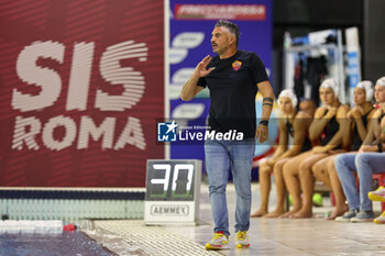 2023-09-21 - head coach Capanna (SIS Roma) - SIS ROMA VS GRAND NANCY - CHAMPIONS LEAGUE WOMEN - WATERPOLO