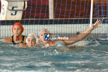 2023-09-24 - DI CLAUDIO Luna of SIS Roma (ITA) during the preliminary round of the Waterpolo LEN Champions League Women, Group D between SIS Roma (ITA) vs Dunajuvaros (HUN), scheduled for 24 September 2023 at the Centro Federale Polo Natatorio in Ostia, Italy. - SIS ROMA VS DUNAUJVAROS VC - CHAMPIONS LEAGUE WOMEN - WATERPOLO